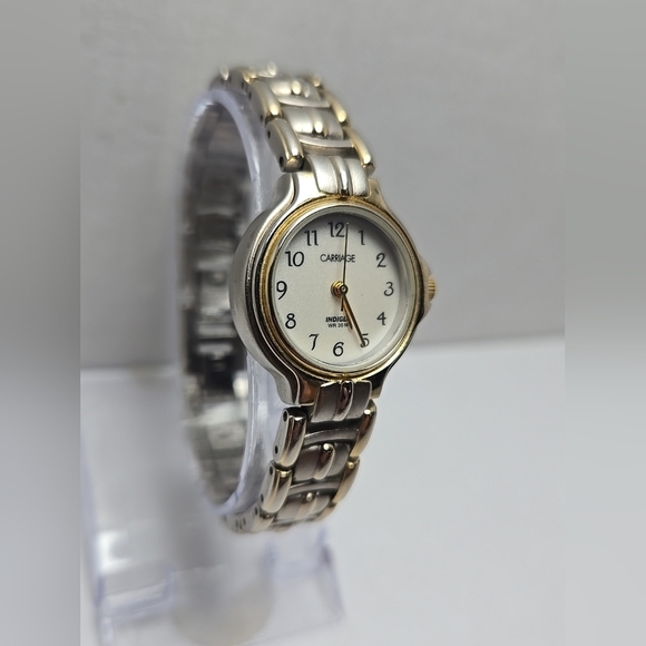 Carriage By Timex N9 WR30M Two Tone Ladies Stainless Indiglo New Battery - Picture 3 of 10